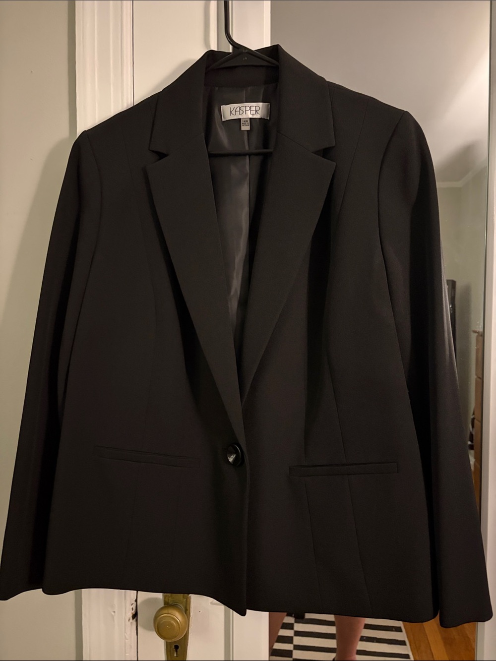 Kasper Black Single-Button Tailored Blazer